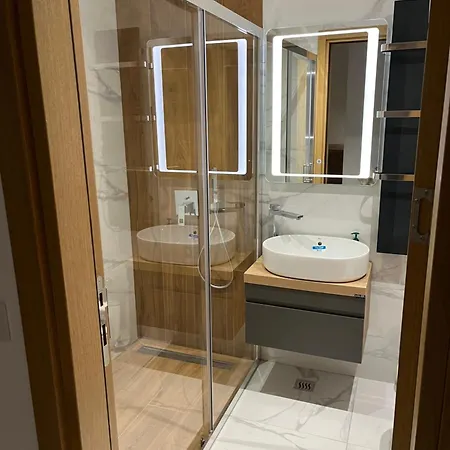 Balkan Square View Apartment